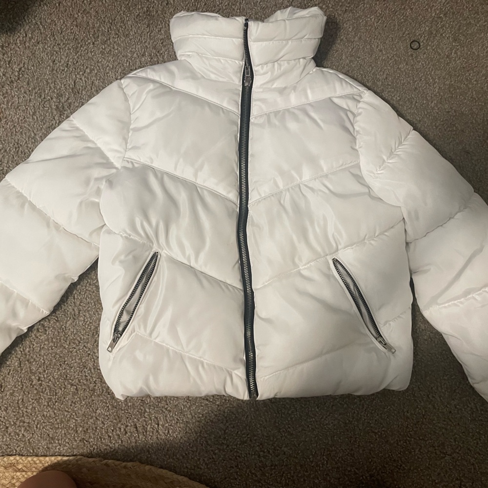 Kiss White Puffer Jacket with Red Accent